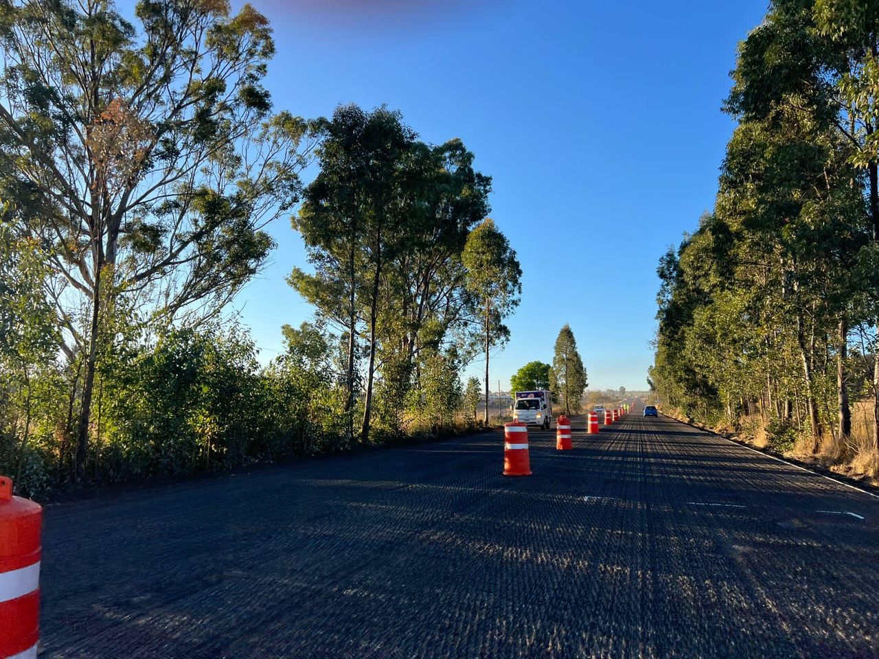 Con ello se garantizará una autopista en perfectas condiciones, gracias a las gestiones del mandatario estatal Alfredo Ramírez Bedolla, en coordinación con el Gobierno de México, en el ajuste a la concesión vigente de la autopista México-Guadalajara.