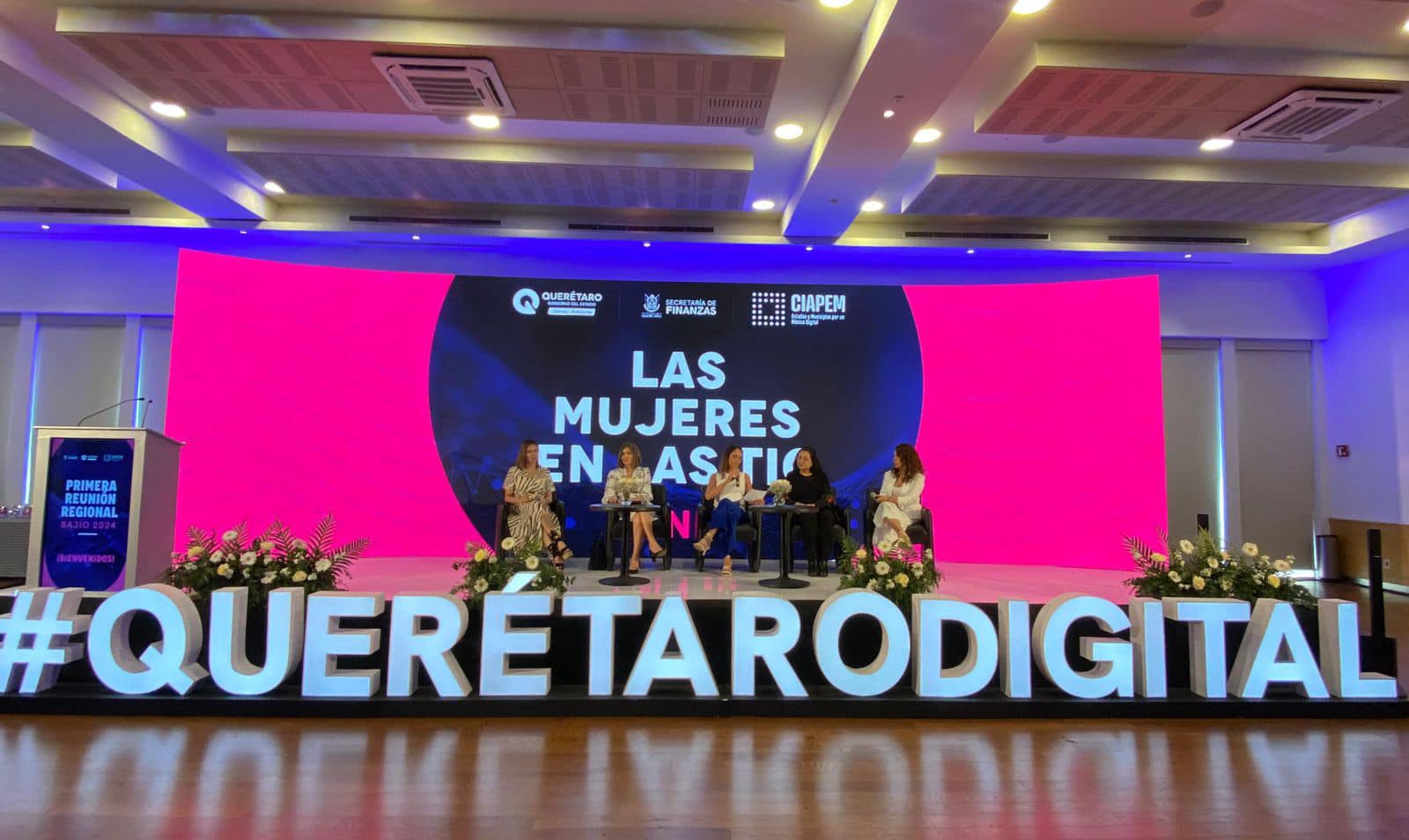 Puntualizó que se sientan las bases para desarrollar políticas innovadoras, oportunas y eficientes, dirigidas hacia la transformación digital de la región, con el fin de mejorar el ecosistema digital, el cual es uno de los habilitadores de los sistemas productivos, educativos, culturales, de salud y de servicios, entre otros.