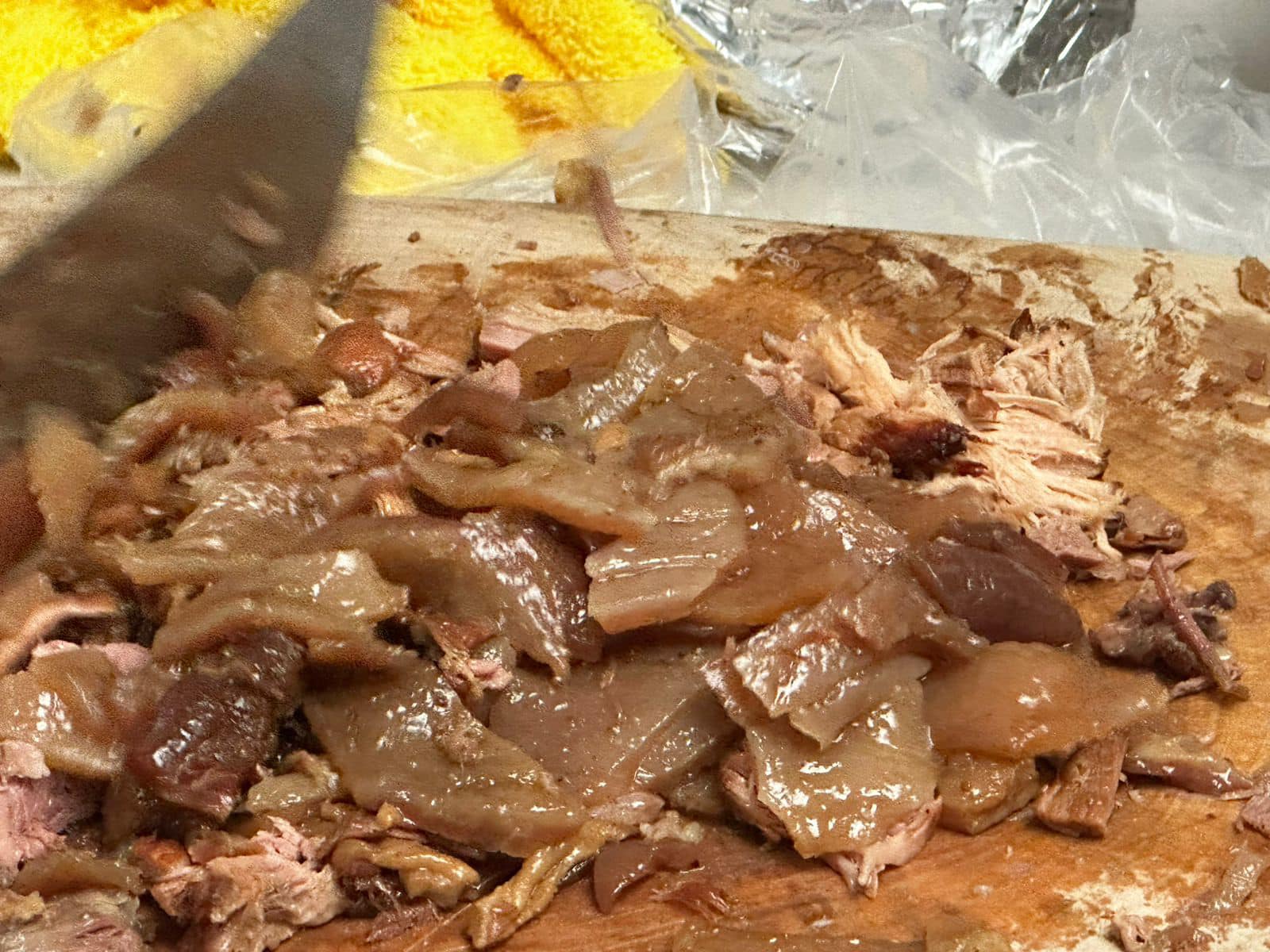 Además se tiene previsto por segundo año consecutivo la preparación de 500 kilos de carnitas que serán repartidas de manera gratuita entre todos los asistente